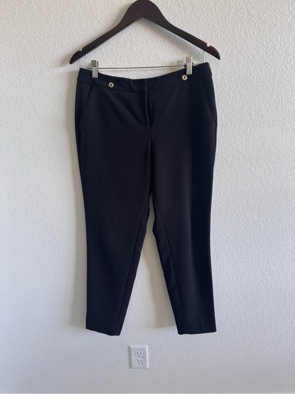 White House Black Market Black Ankle Ponte Pants